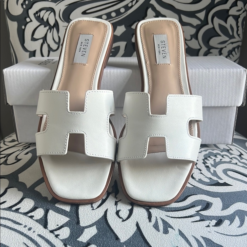 Steven By Steve Madden White Slide Sandals Minimalist Design